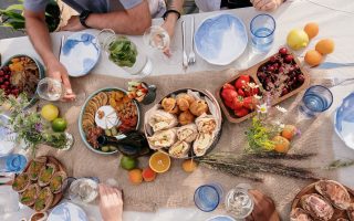 como organizar una cena en casa